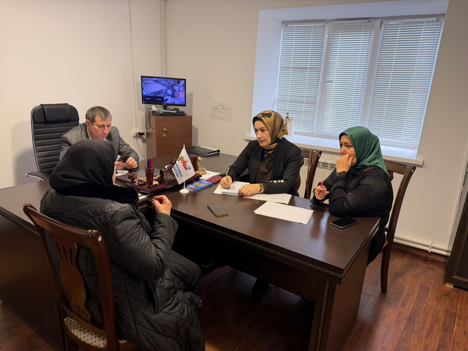 В Ботлихском районе состоялась межведомственная встреча в поддержку семей участников СВО